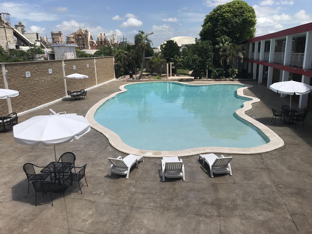 Hotel Posada Maya 2*