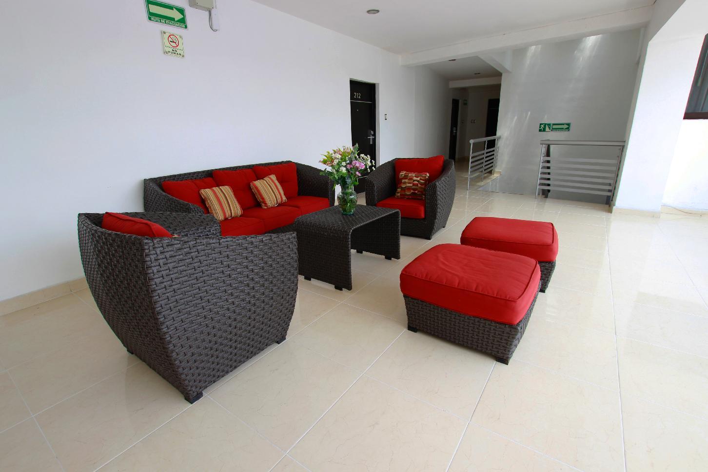 Embajadores Hotel