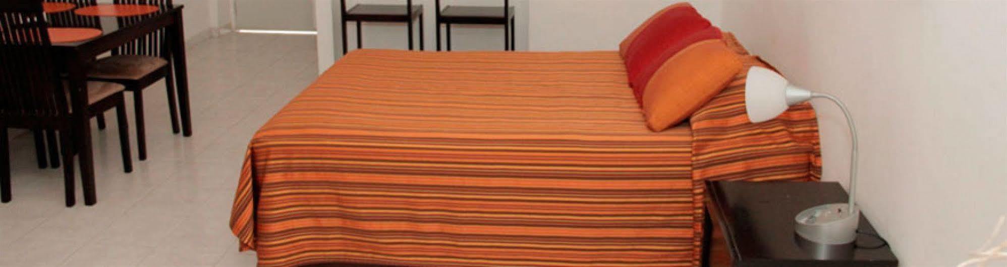 Apartahotel Siete 32 2*