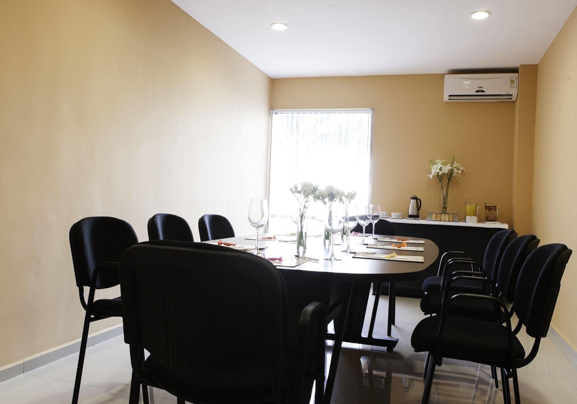 Mision Express Altabrisa 3* Merida