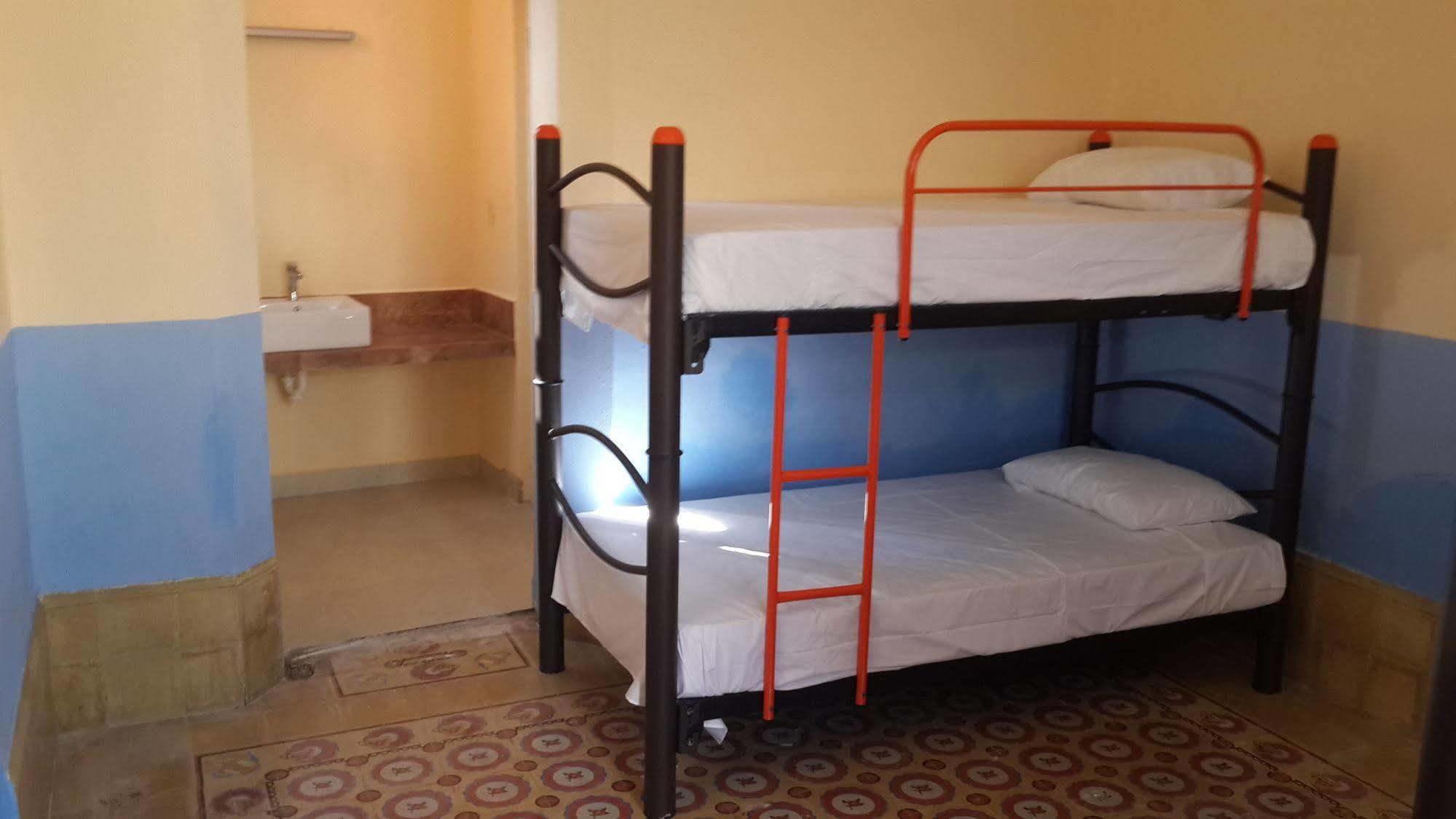Hostal La Ermita *