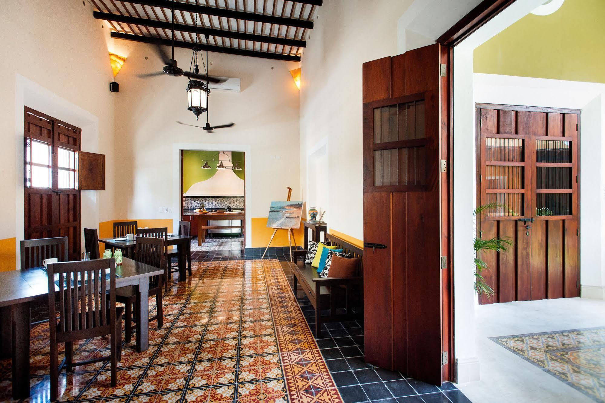 Boutique By The Museo Hotel 4*