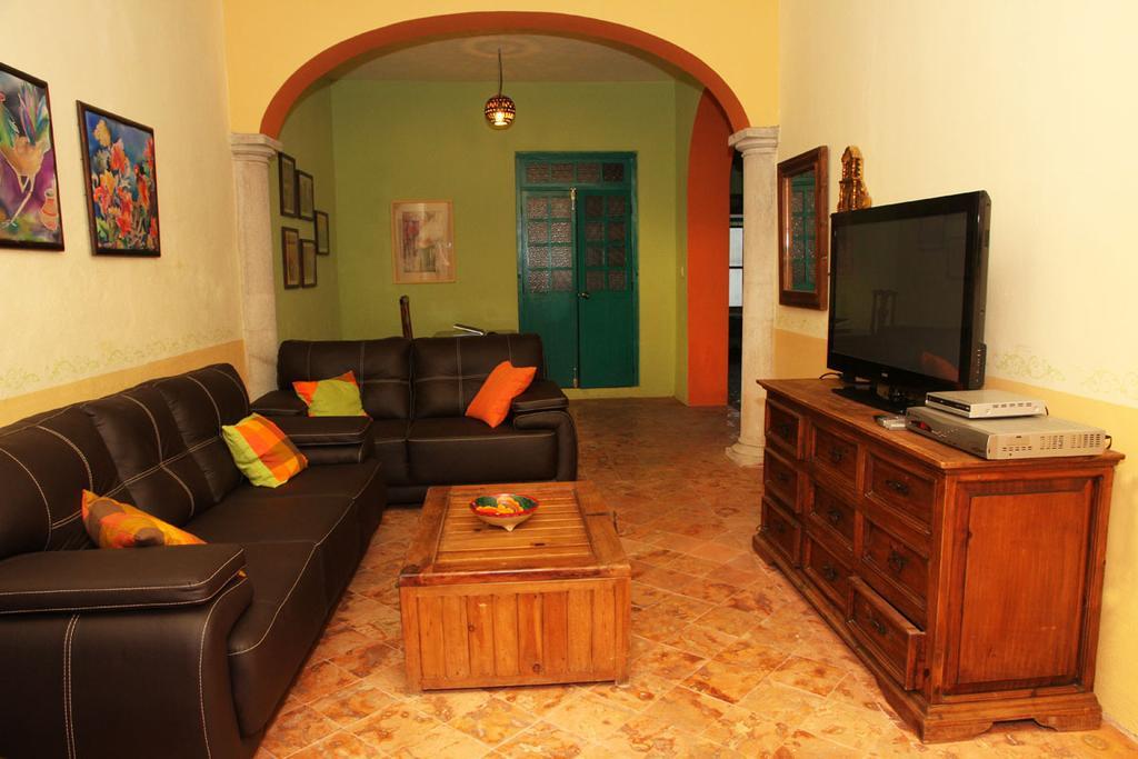 Maria Del Carmen Hotel