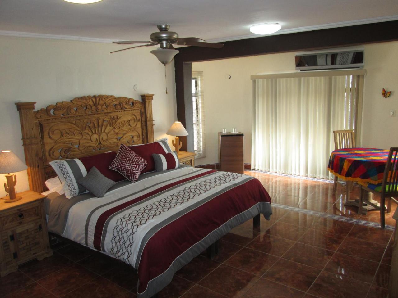 Bed and breakfast Mayan Sun - 4*