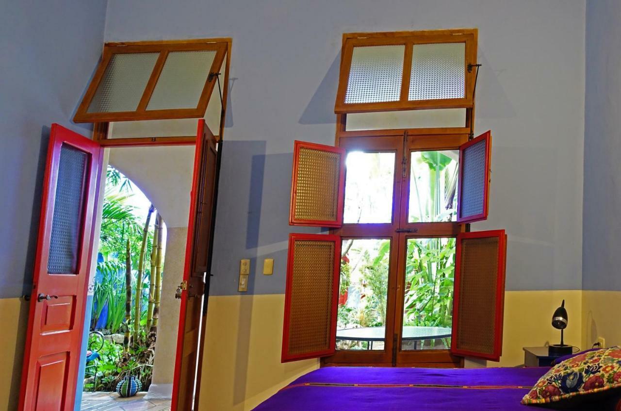 Hotel Medio Mundo 3*