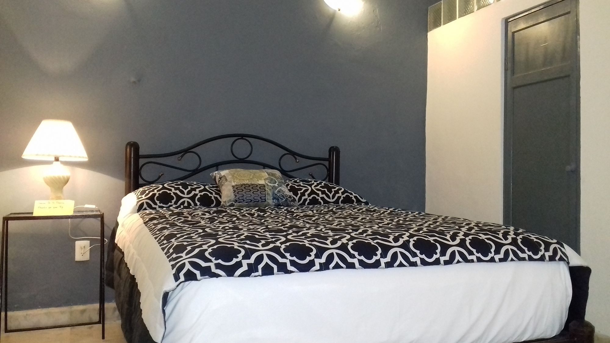 El Tigre De Santiago Hostal *