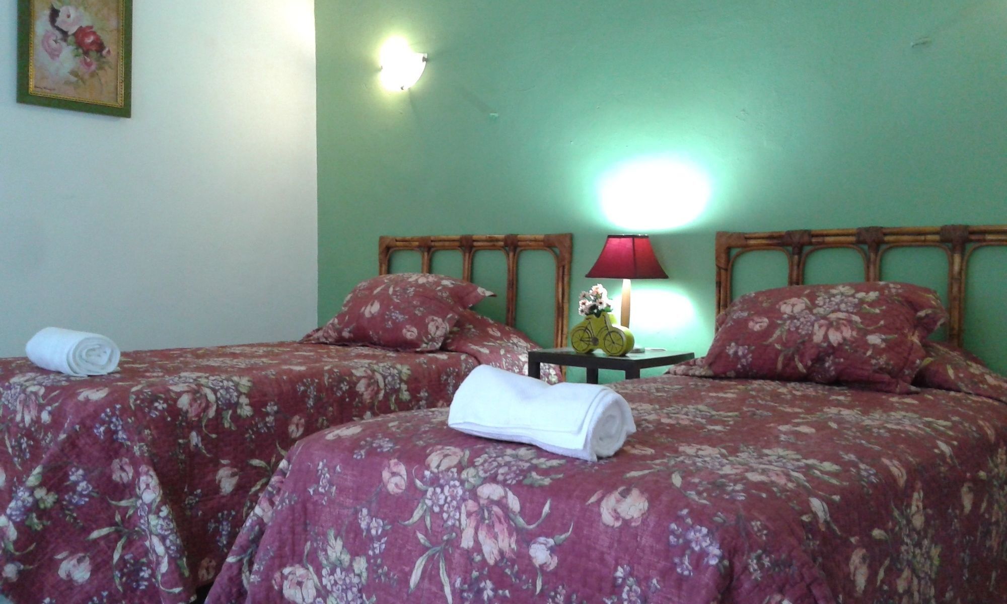 El Tigre De Santiago Hostal *