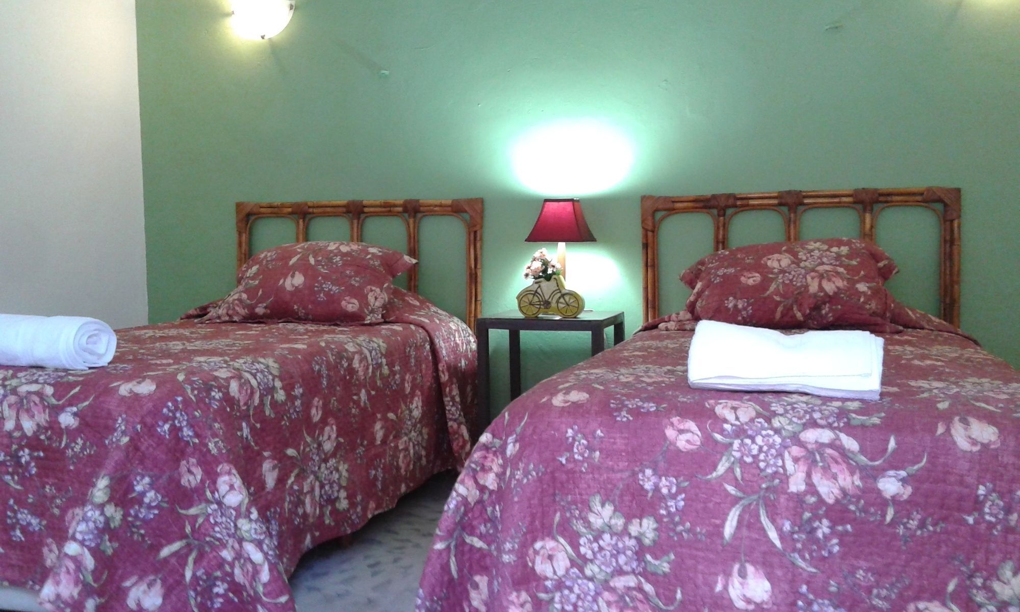El Tigre De Santiago Hostal *