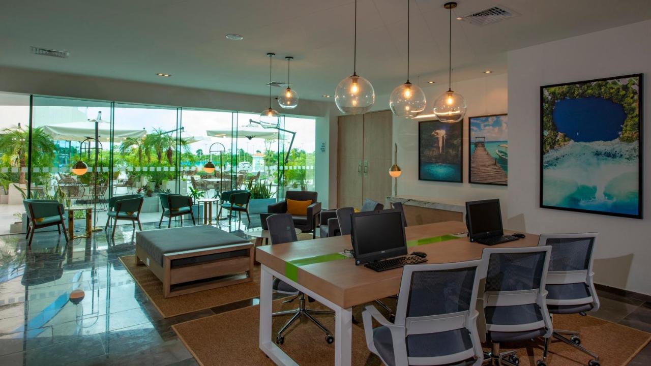 Hotel Inn&suites - La Isla, An Ihg