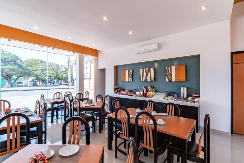 Tecnohotel Itzaes 3* Merida