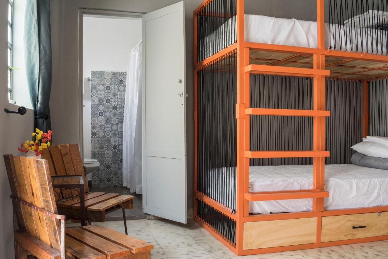El Tigre De Santiago Hostal *