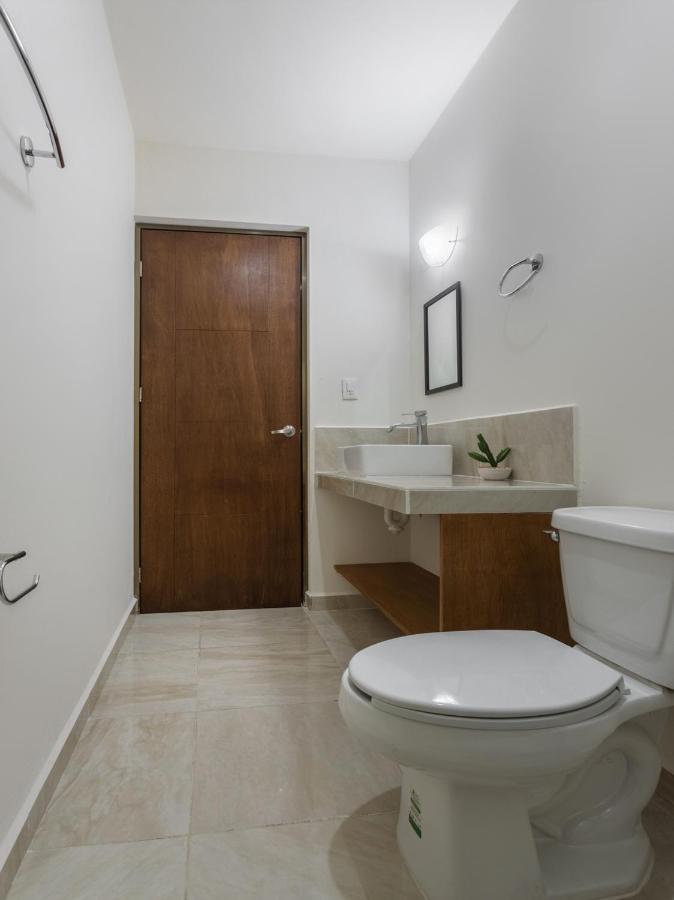 Luxury Apartments *