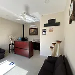 Woo Rooms Hotel