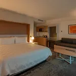 Holiday Inn&Suites - Merida La Isla, an IHG Hotel