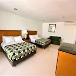 Hotel Embajadores