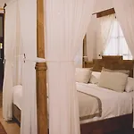Hacienda Santa Cruz Merida
