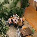 Hostik Hostal