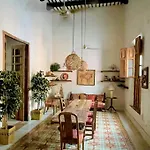 House Dzalbay Santa Lucia With Hot Tub