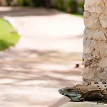 Hacienda Santa Cruz Merida