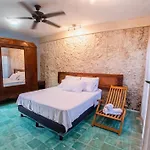 Casona De Las Mestizas