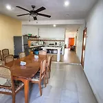 Casa de huéspedes Monserrat