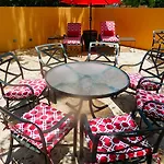 Ochenta Y Dos Bed&Breakfast&Spa