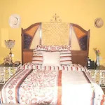 Casa De Piedra, Centro Historico