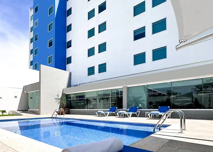 Holiday Inn Express Mérida, an IHG Hotel