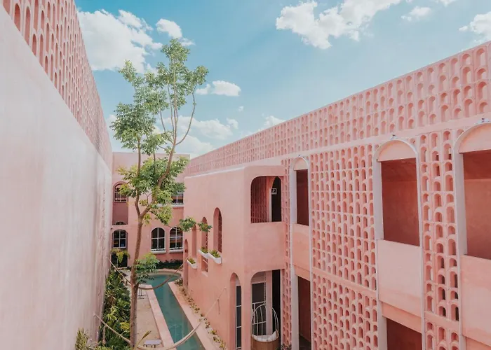 Casa Amate 61 Boutique Hostel
