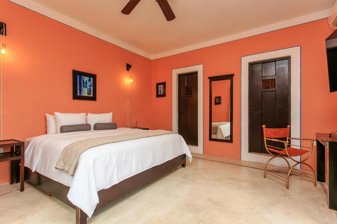 Art 64 Boutique - Adults Only 3*