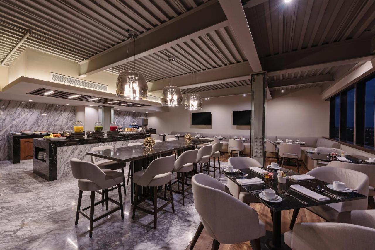 Hotel Hyatt Regency 5*