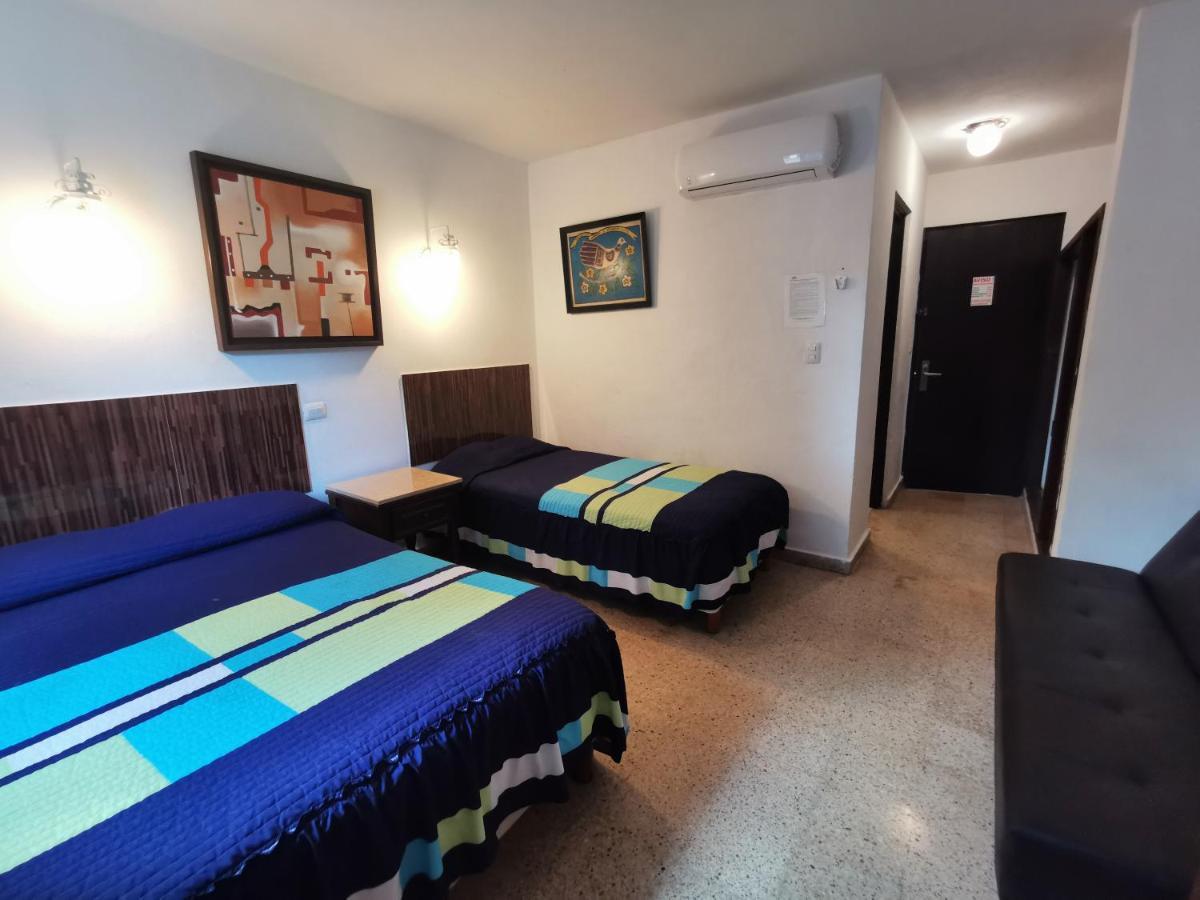 Dalias Hotel