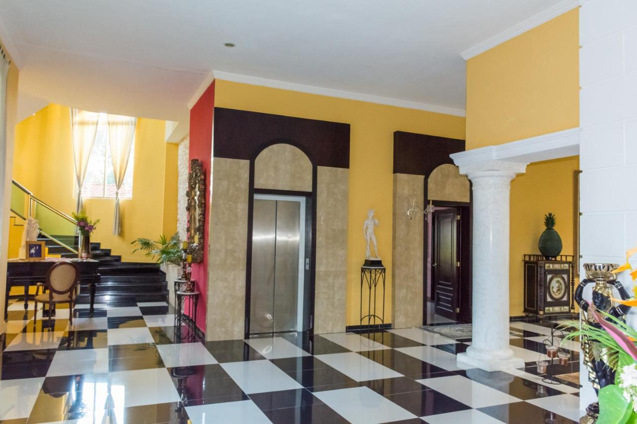 Boutique Mansion La Ceiba *