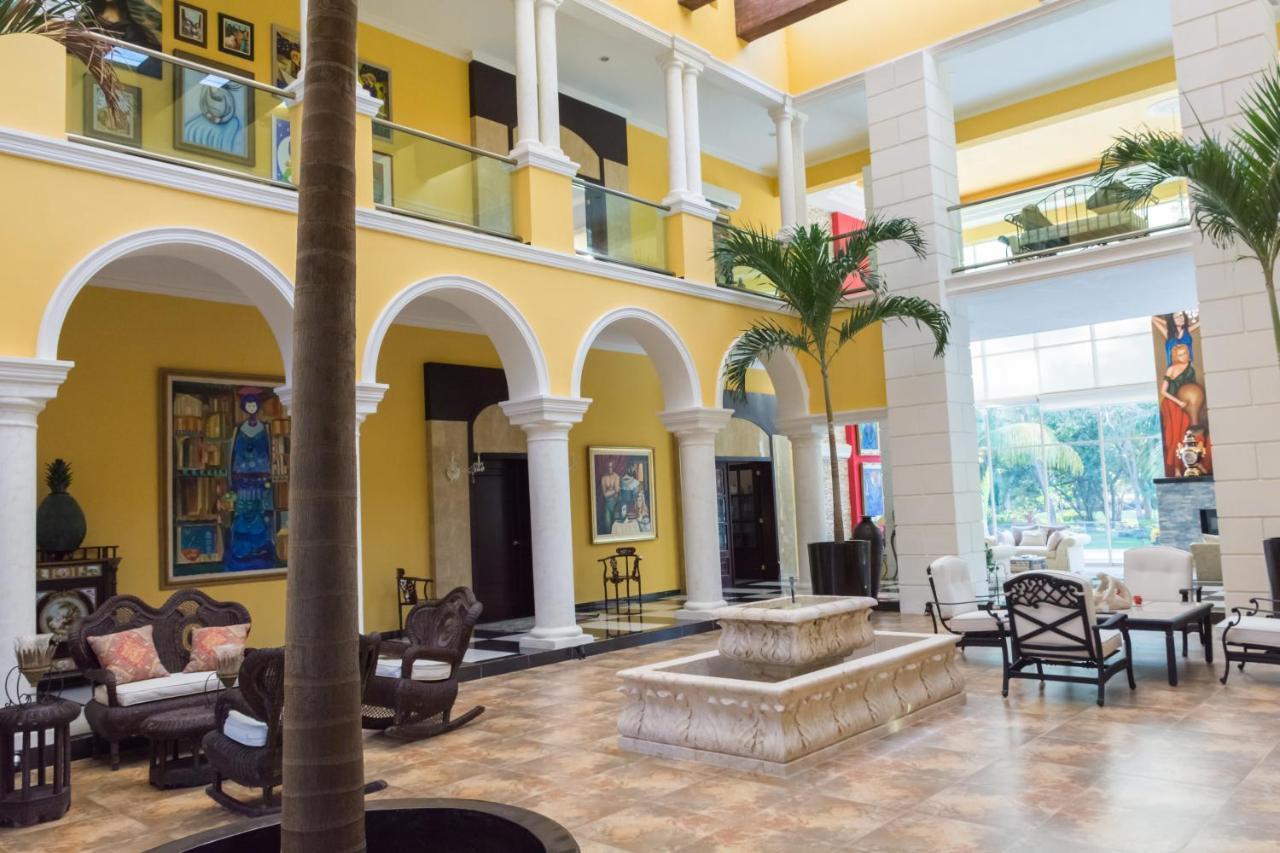 Boutique Mansion La Ceiba Hotel