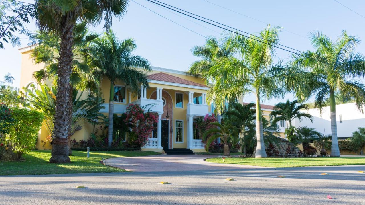 Boutique Mansión La Ceiba Hotel *