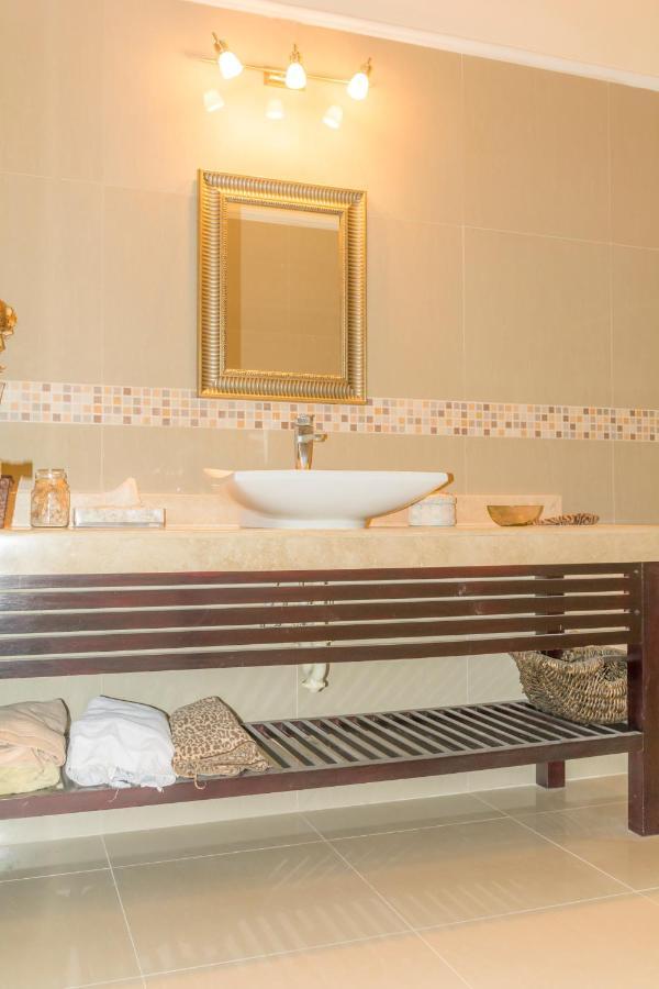 Boutique Mansión La Ceiba Hotel