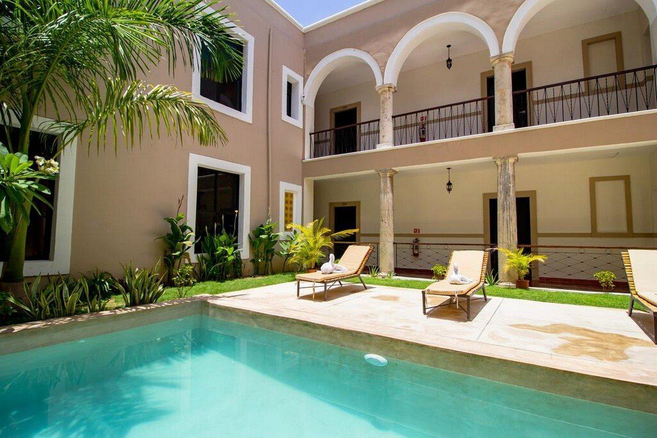 Hotel Merida Hotel 2*