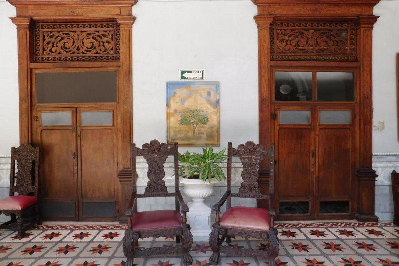 Hotel Toledo & Galeria Merida