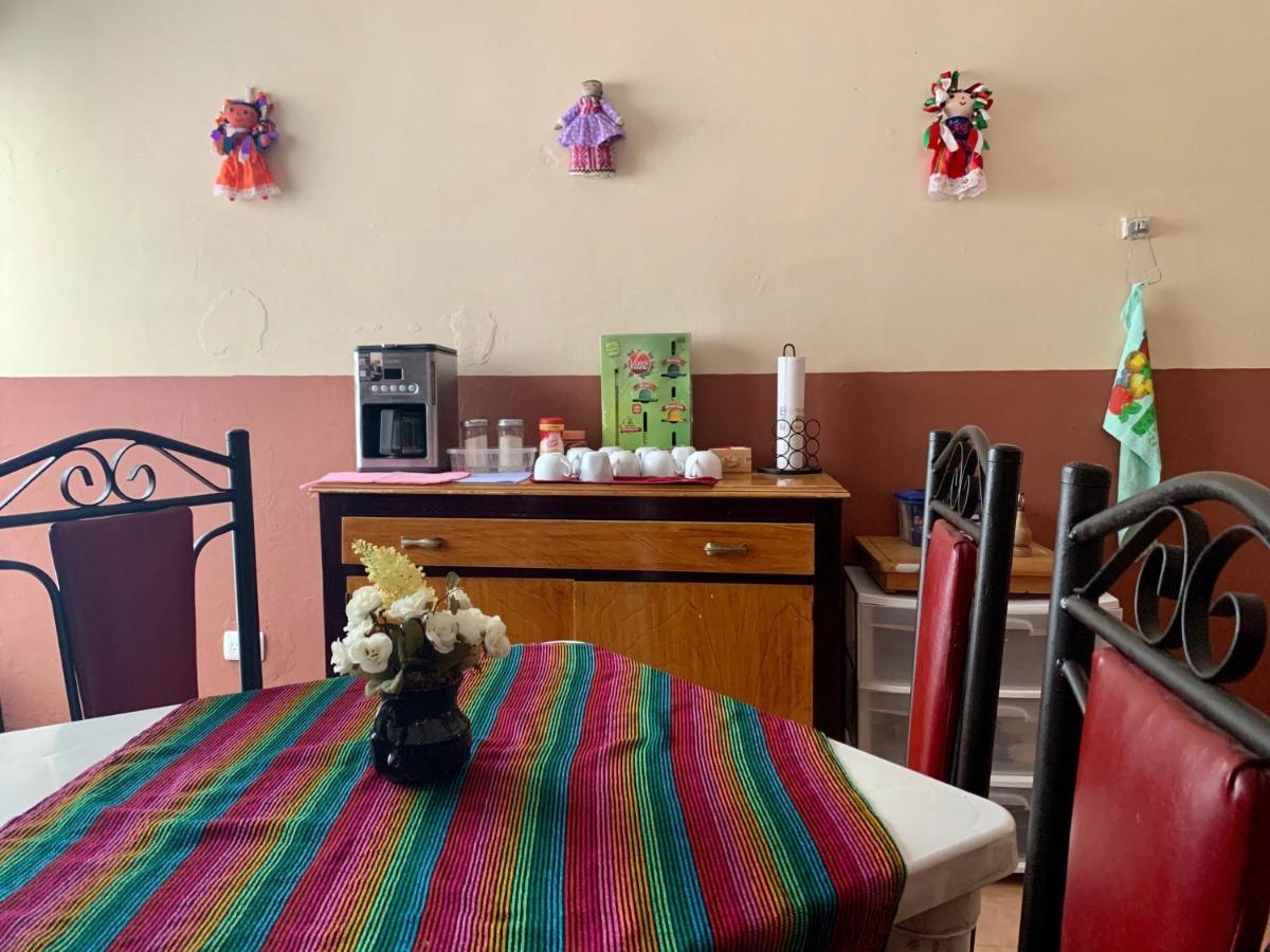 Pensión Casa Alegria *
