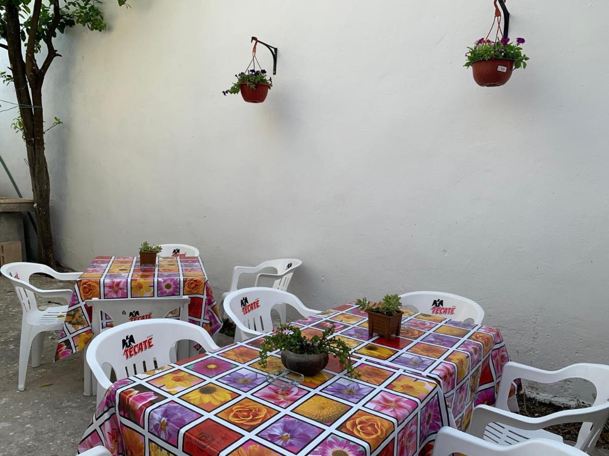 Pensión Casa Alegria *