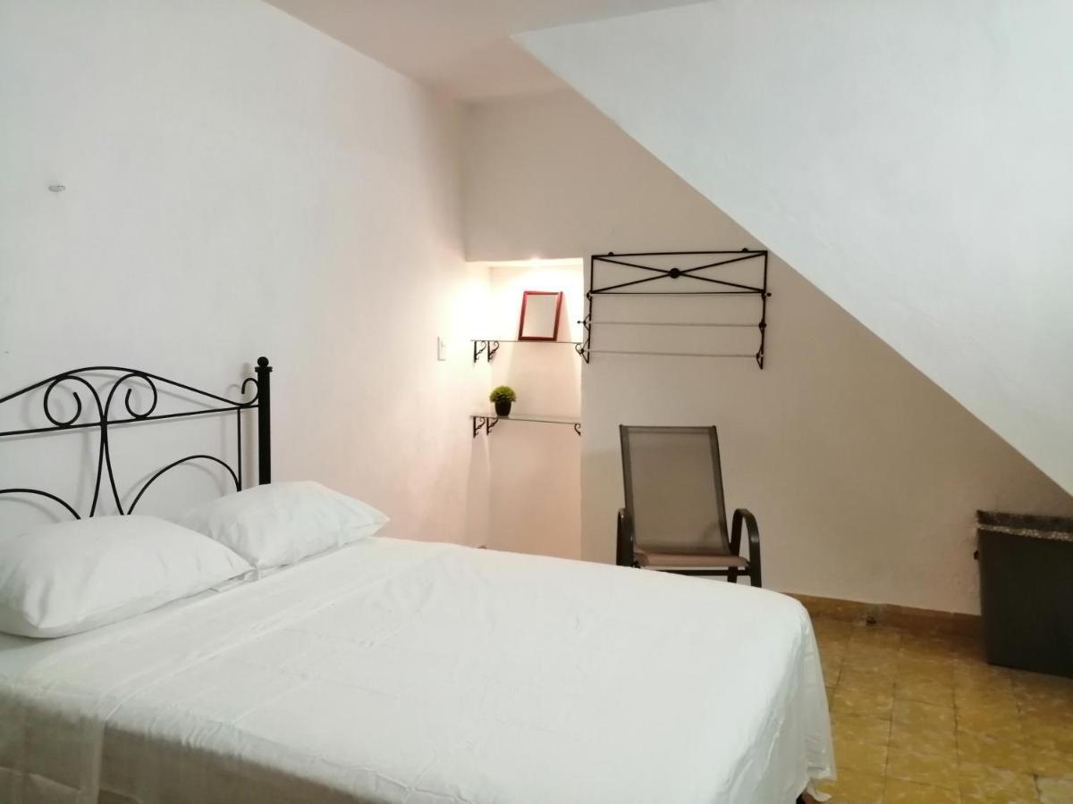 Mi Ca-sa En Apartamento *