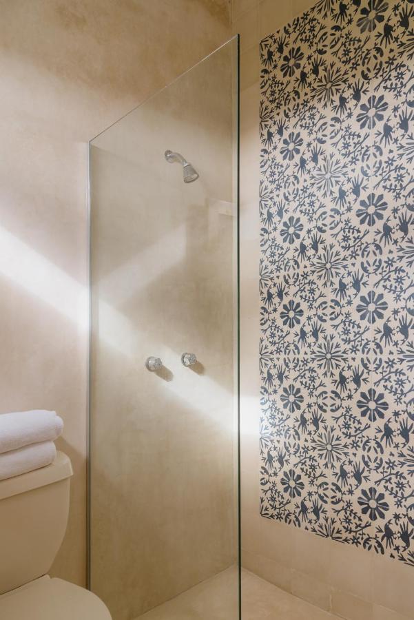 Hostik Guest house *