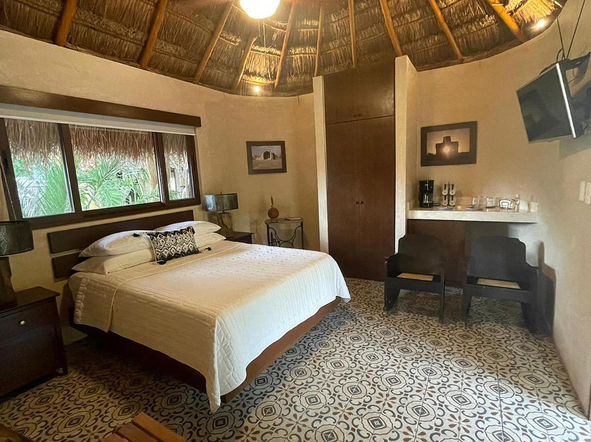 El Pueblito Dzibichaltun * Merida