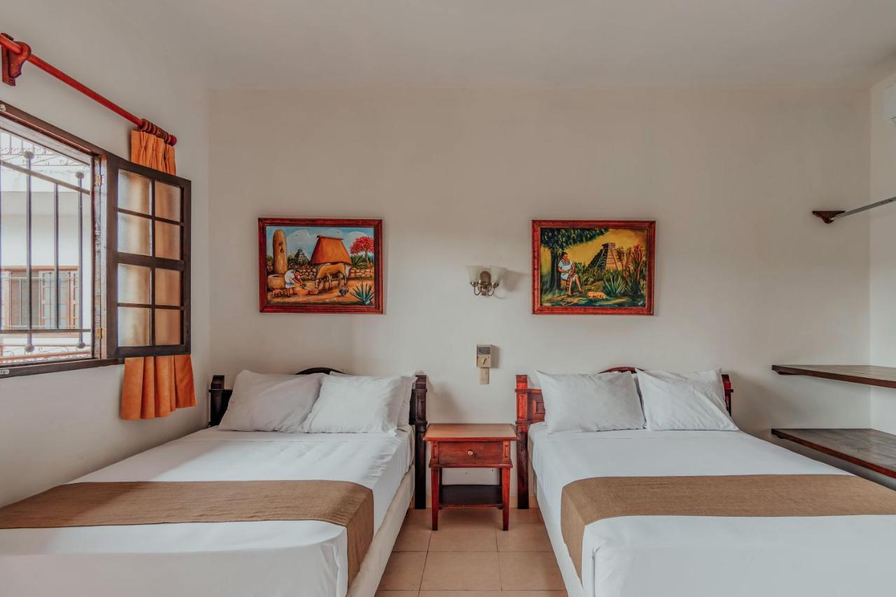 Hotel Santa María 3*
