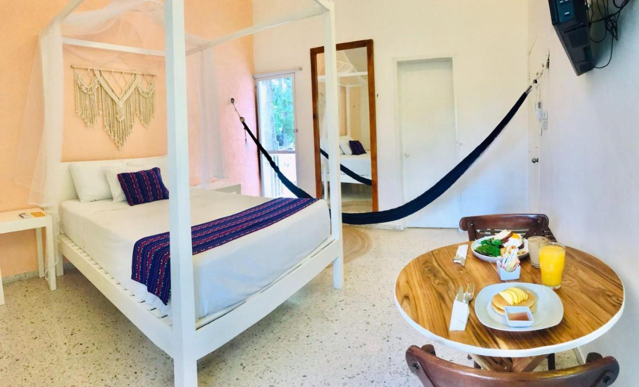 Hotel Downtown 3*