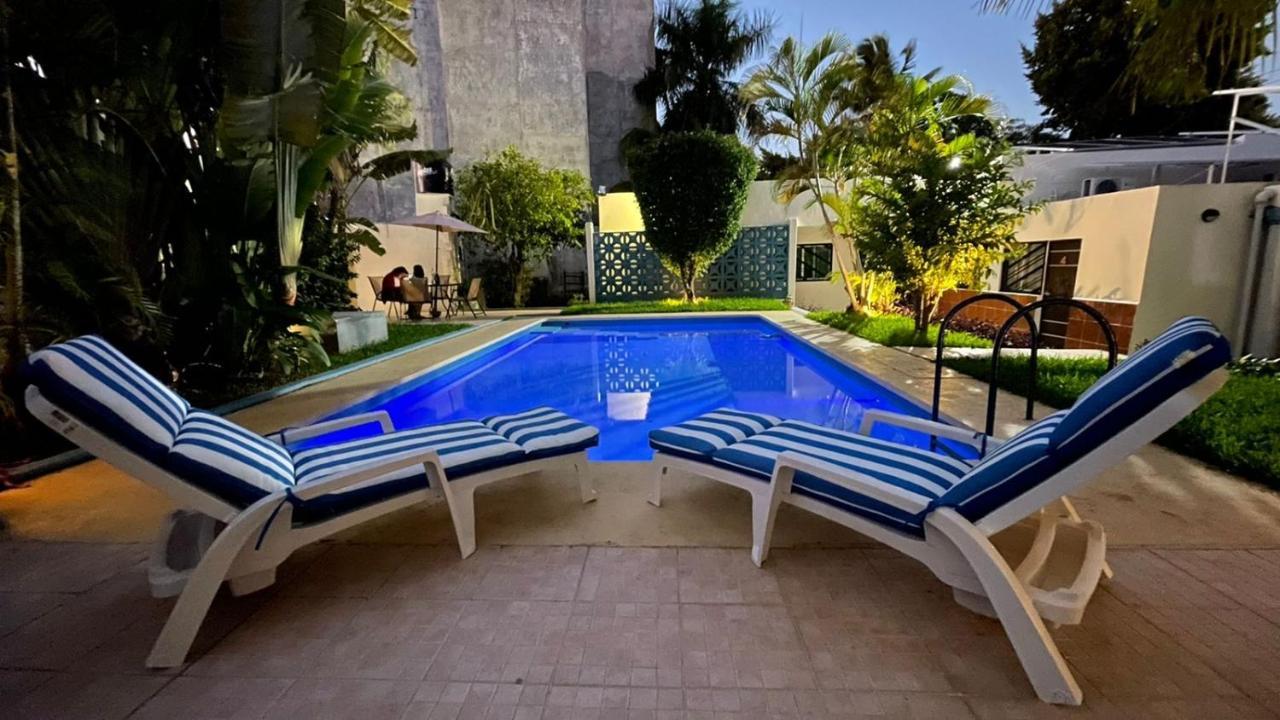 Del Sureste - 2*