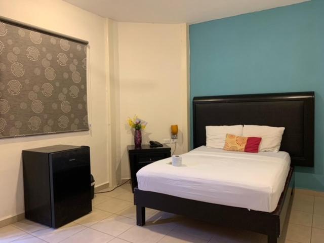 Pensión Hotel&hostal Real San Juan Mérida