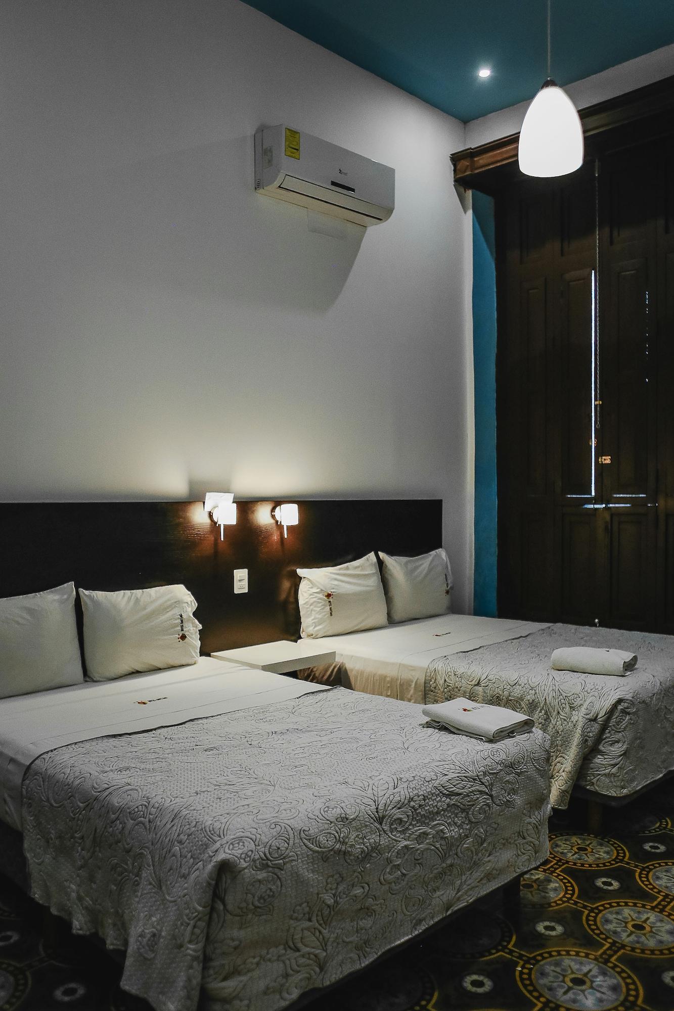 Hotel Santiago