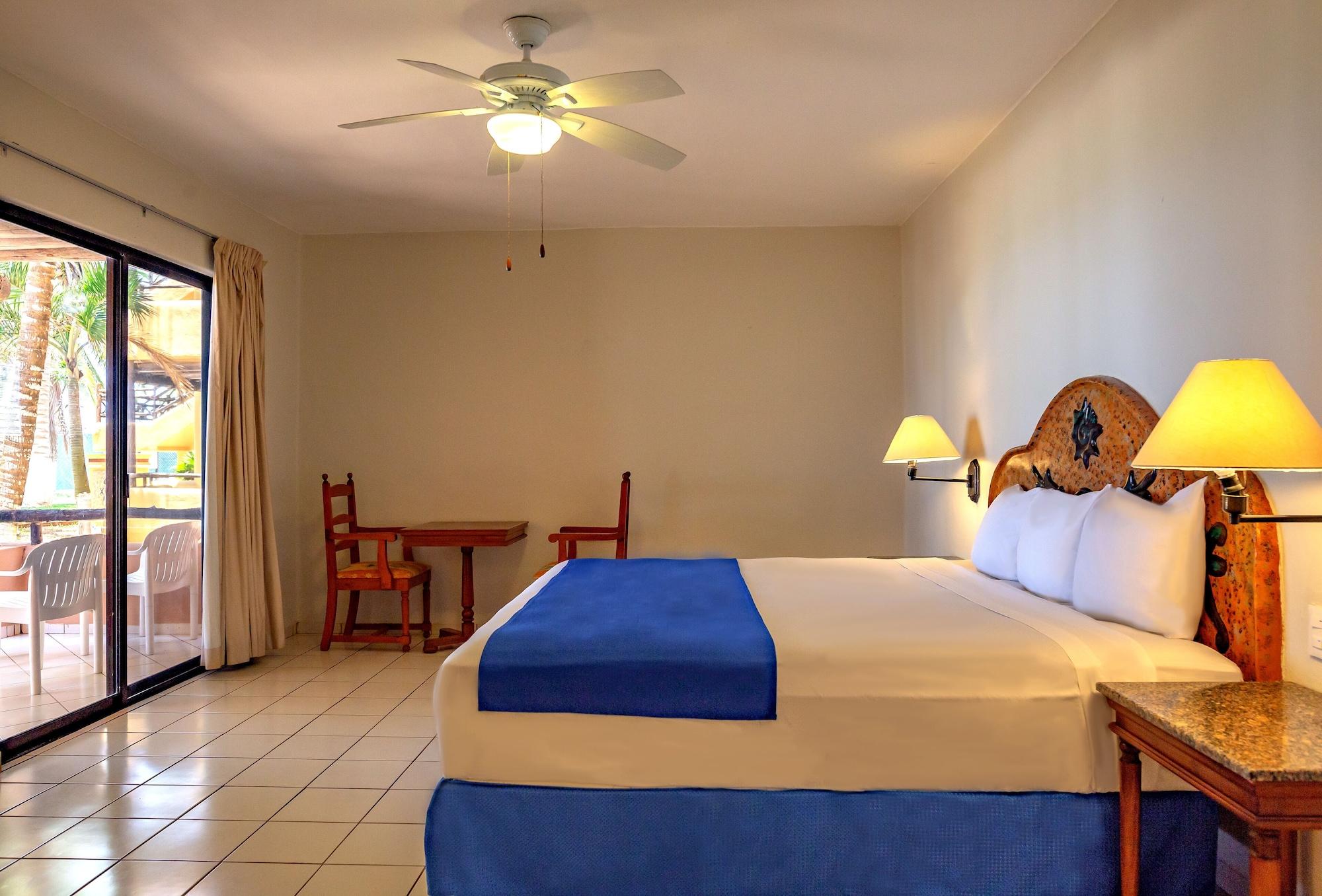 Reef Yucatan & Convention Center Hotel Merida