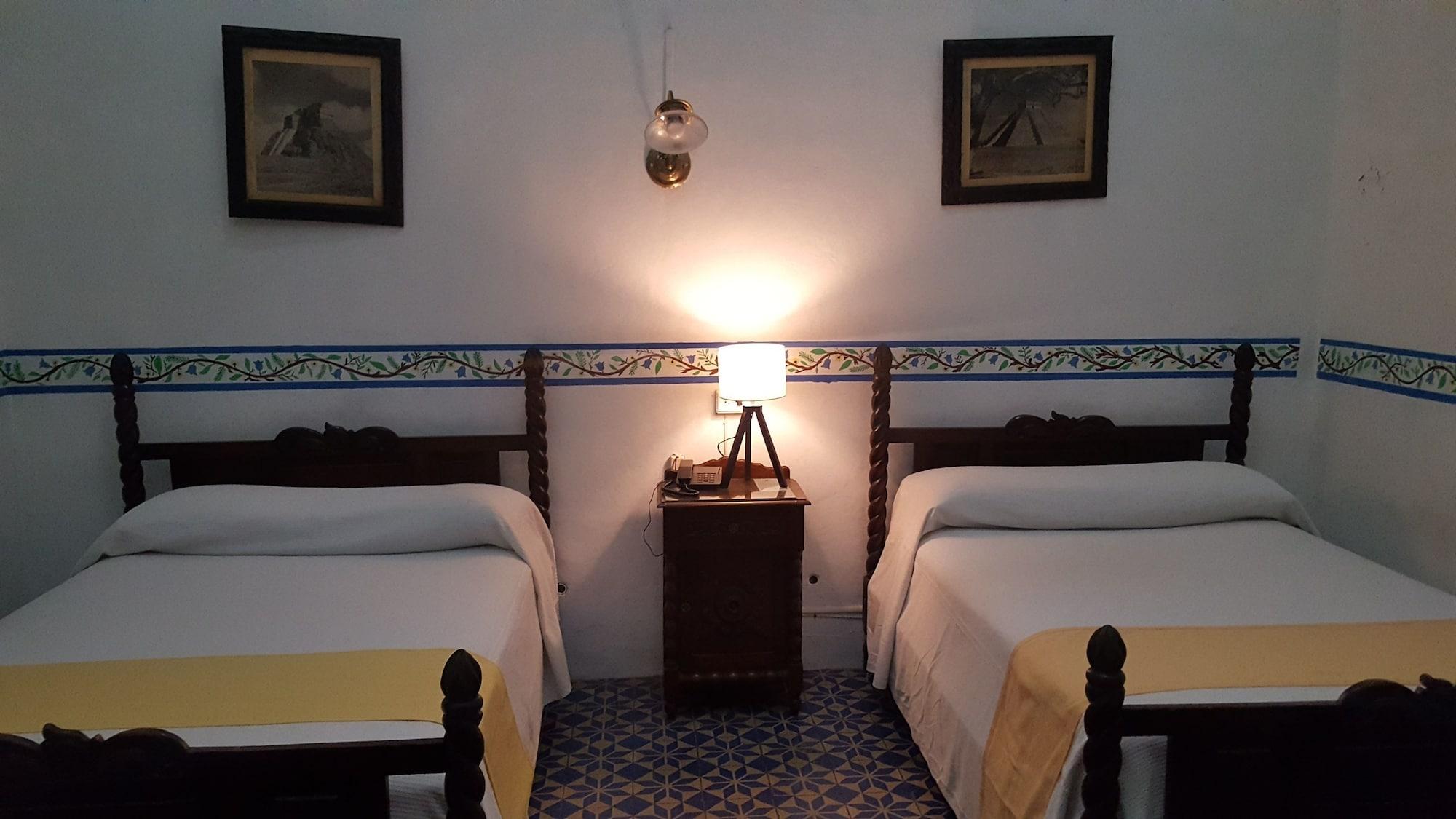 Toledo & Galeria 3*